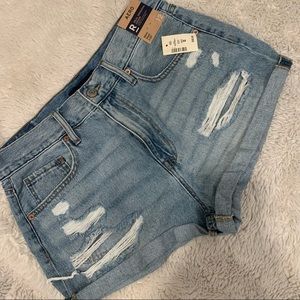 Aeropostale High Rise Mom Shorts 💙 NWT
